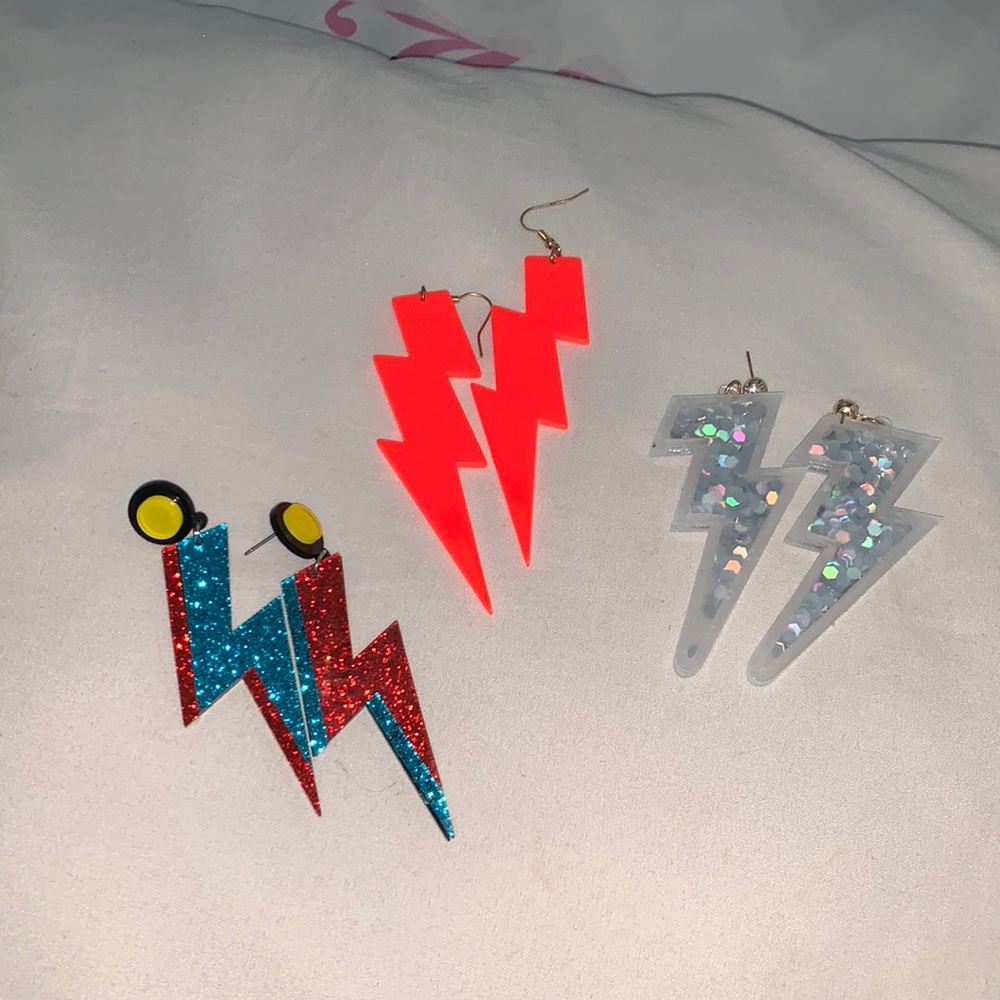 Lighting bolt earrings